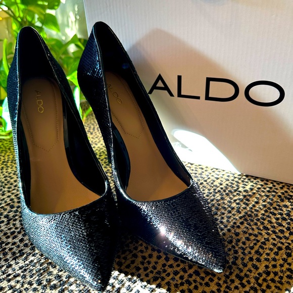 BLACK SEQUIN HEELS - Picture 2 of 10